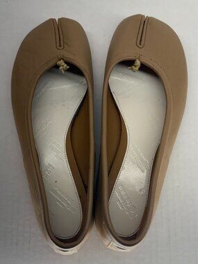 MARGIELA TABI FLATS